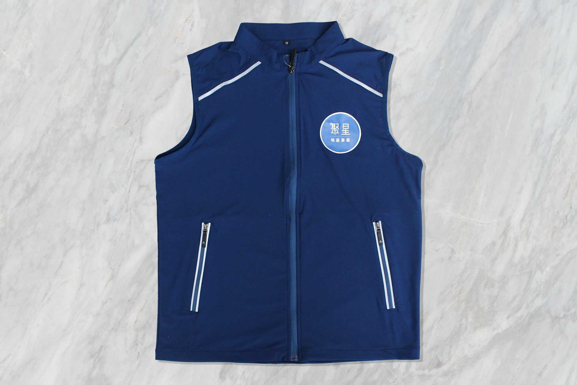 客製化背心外套｜永義房屋的第2張圖片