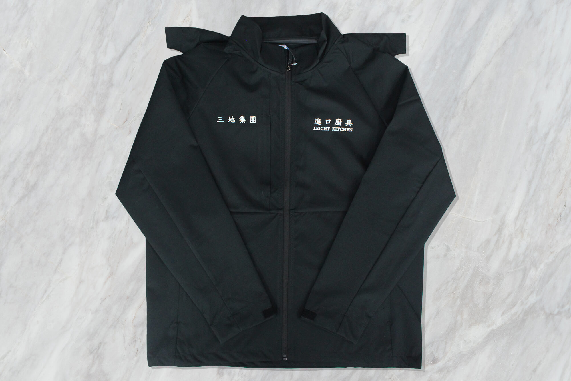 客製化制服外套｜三地集團